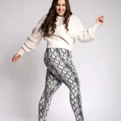 Just Cozy Fur-Lined Snake Skin - Cozy Lined 10 Just Cozy Fur-Lined Snake Skin - Cozy Lined