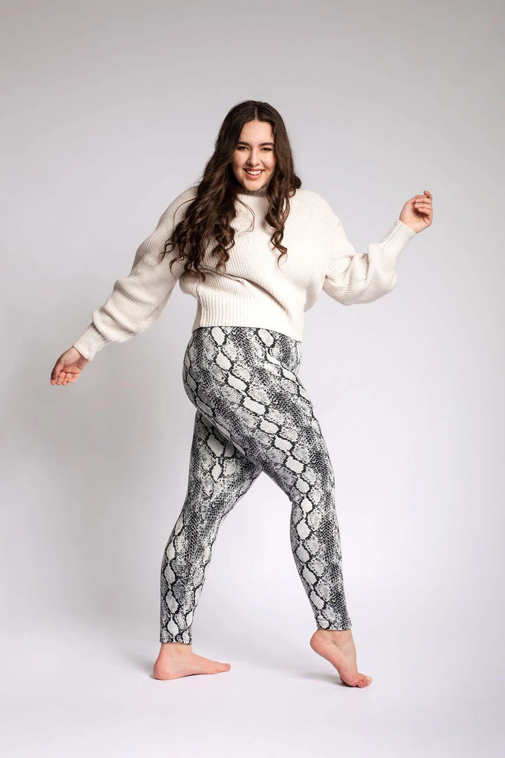 Just Cozy Fur-Lined Snake Skin - Cozy Lined 5 Just Cozy Fur-Lined Snake Skin - Cozy Lined