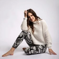 Just Cozy Fiesta - Cozy Lined Fur-Lined