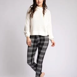 Just Cozy Black Plaid - Cozy Lined 23 Just Cozy Black Plaid - Cozy Lined