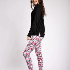 Just Cozy Fur-Lined Flower Stamp - Cozy Lined