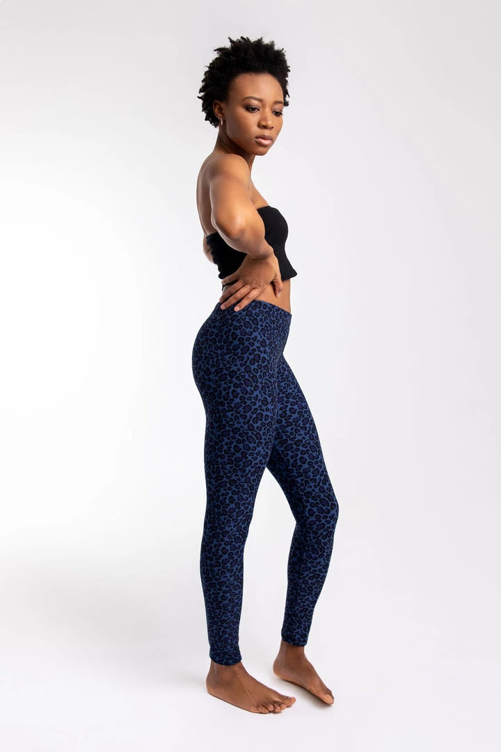 Just Cozy Blue Leopard - All Season 5 Just Cozy Blue Leopard - All Season