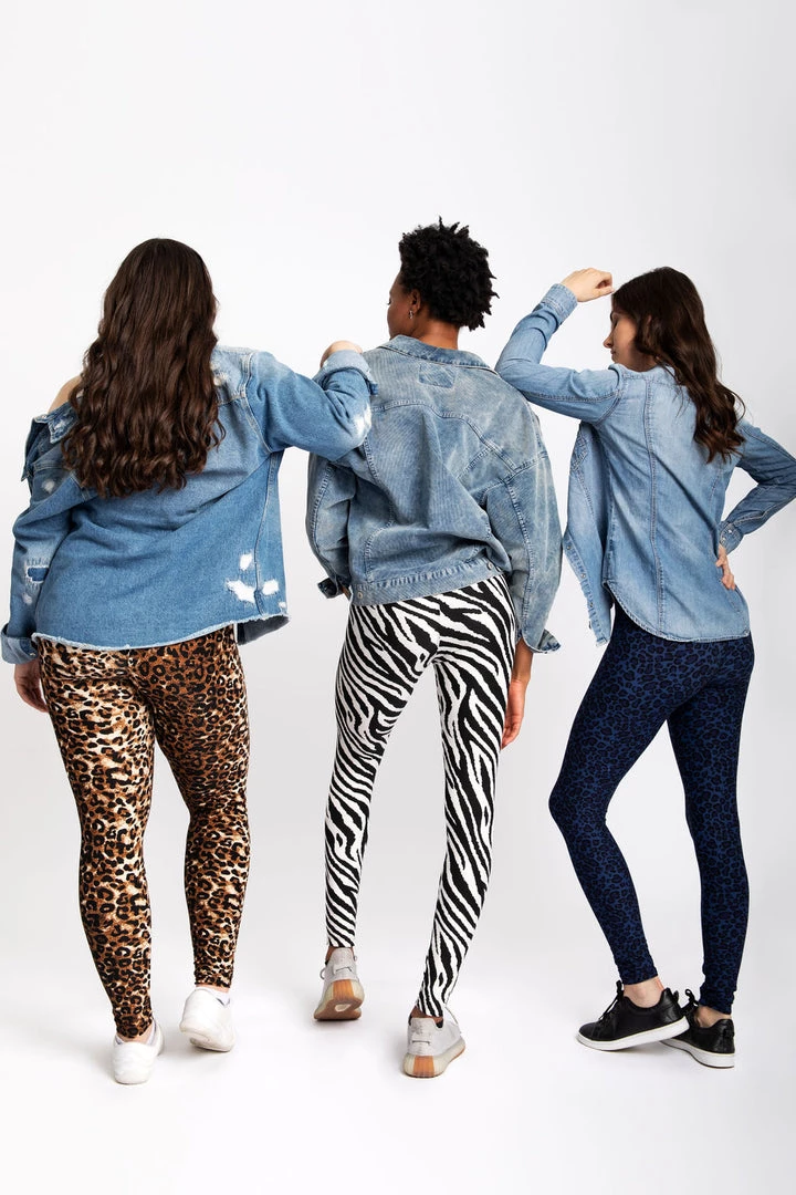 Just Cozy Zebra - All Season 16 Just Cozy Zebra - All Season