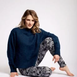 Just Cozy Flower Lines - Cozy Lined Fur-Lined