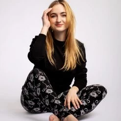 Just Cozy Vines - All Season