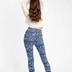 Just Cozy Blue Paisley - Cozy Lined Fur-Lined 12 Just Cozy Blue Paisley - Cozy Lined Fur-Lined