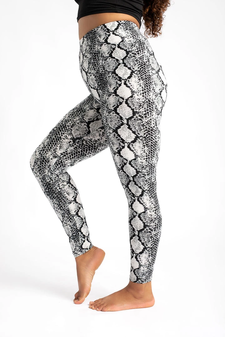 Just Cozy Snake Skin - All Season 3 Just Cozy Snake Skin - All Season