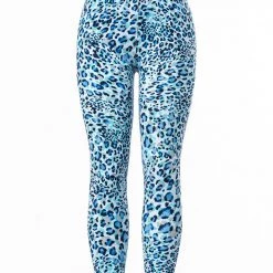 Just Cozy Blue Leo - All Season