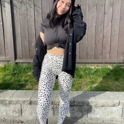 Just Cozy Snow Leopard - All Season