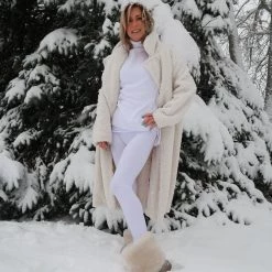 Just Cozy White - All Season 15 Just Cozy White - All Season