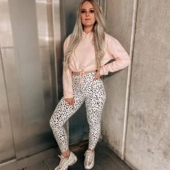 Just Cozy Snow Leopard - All Season