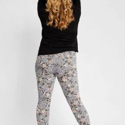 Just Cozy Flower Painting - Cozy Lined 11 Just Cozy Flower Painting - Cozy Lined