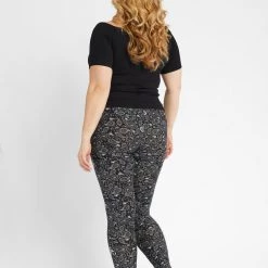 Just Cozy Black Paisley - All Season 7 Just Cozy Black Paisley - All Season