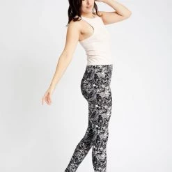 Just Cozy Flower Scribbles - All Season