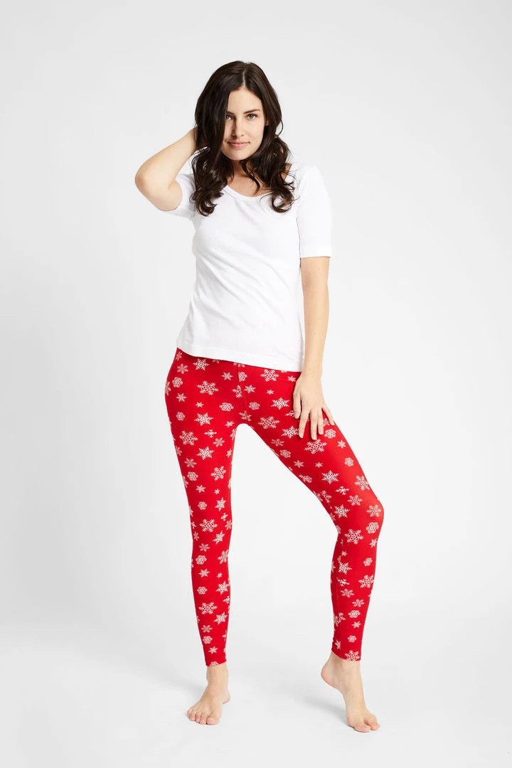 Just Cozy Red Snowflakes - All Season 8 Just Cozy Red Snowflakes - All Season