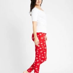 Just Cozy Red Snowflakes - All Season 10 Just Cozy Red Snowflakes - All Season