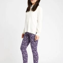 Just Cozy Purple Vines - Cozy Lined