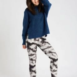 Just Cozy Niebla - Cozy Lined Fur-Lined