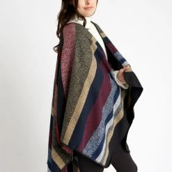 Just Cozy Anabelle - Ponchos Scarf Scarves 11 Just Cozy Anabelle - Ponchos Scarf Scarves