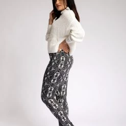 Just Cozy Snake Print - Cozy Lined
