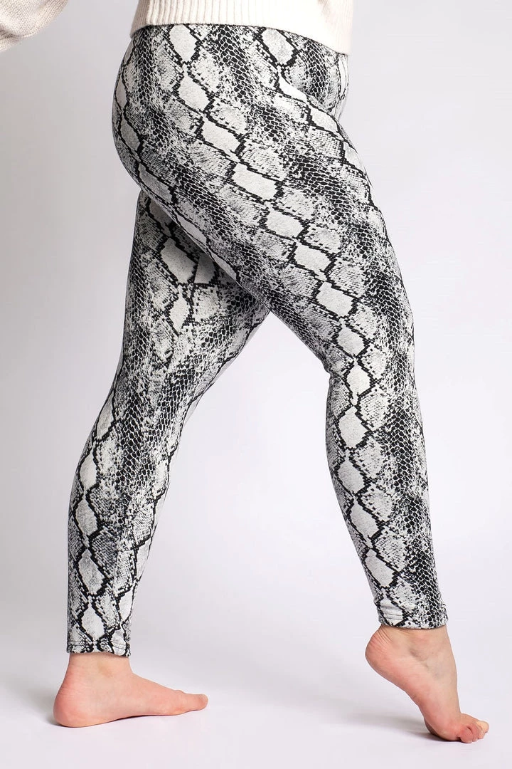 Just Cozy Fur-Lined Snake Skin - Cozy Lined 3 Just Cozy Fur-Lined Snake Skin - Cozy Lined