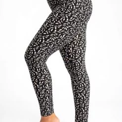 Just Cozy Black Valley - All Season