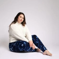 Just Cozy Vibes - Cozy Lined Fur-Lined