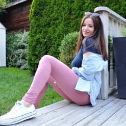 Just Cozy Pink - All Season